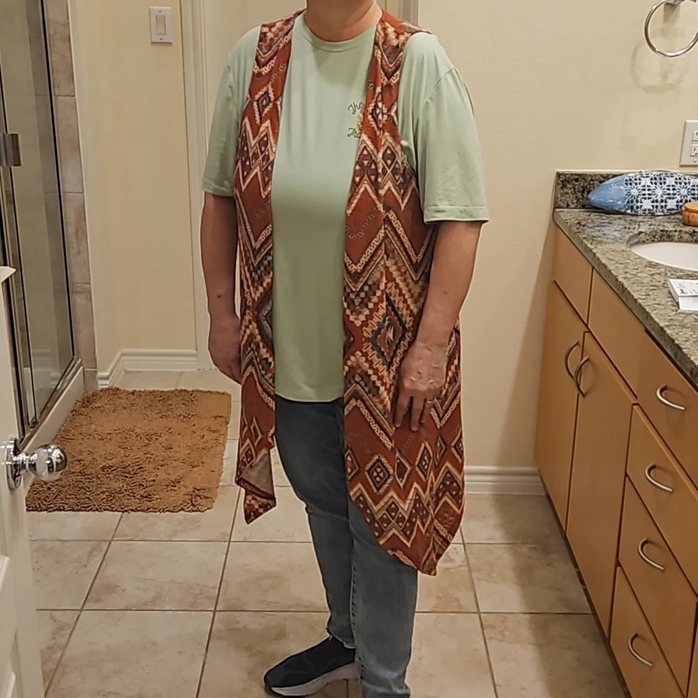 Cardigan - Picture 1 of 2